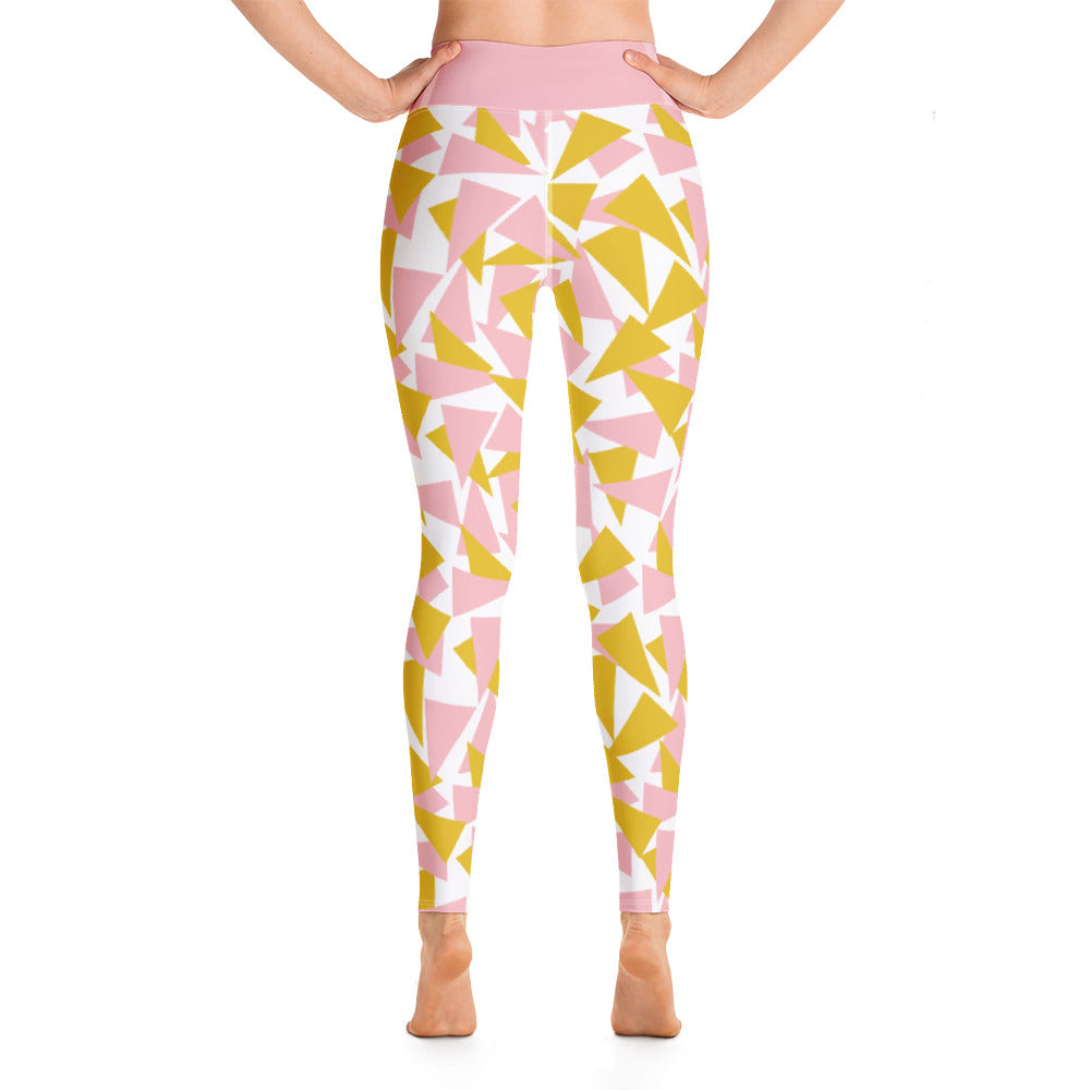 This Mid-Century Modern style leggings pattern consists of colorful triangle shapes in pink and orange on a white background. The high waistband is kept simple, picking out the cute pink color in these distinctive patterned yoga tights