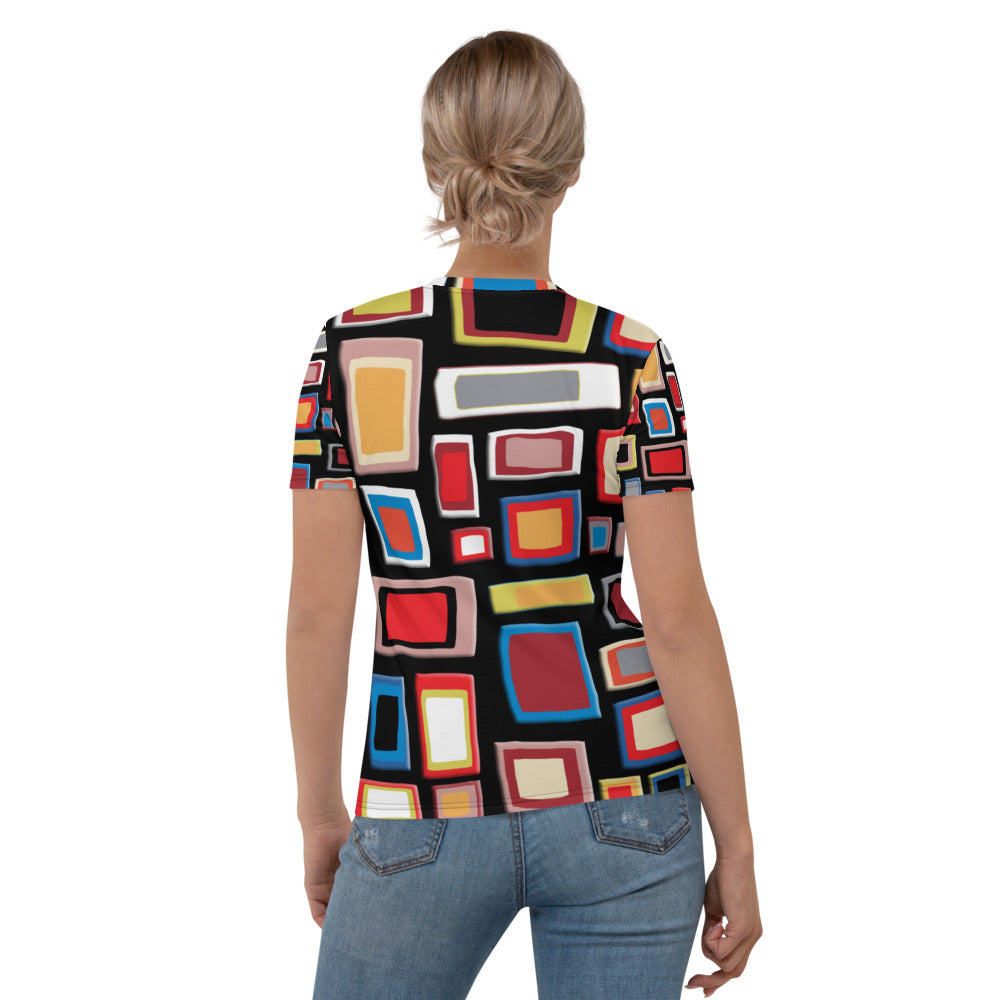 Black mid-century style geometric design t-shirt